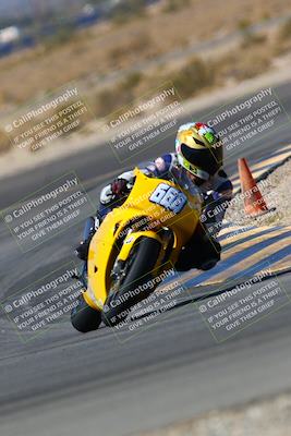 media/Mar-12-2022-SoCal Trackdays (Sat) [[152081554b]]/Turn 11 (1035am)/